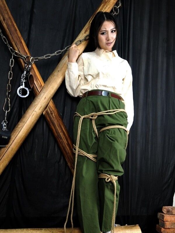 Free porn pics of 女兵 Chinese Soldier Girl in Bondage 22 of 24 pics