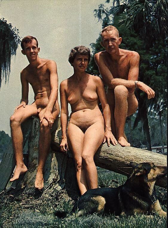Free porn pics of Vintage nudists 23 of 50 pics