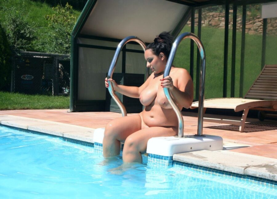 Free porn pics of Big Tits Chubby In The Pool 1 of 11 pics