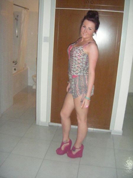 Free porn pics of dirty chav cunt on holiday  18 of 31 pics