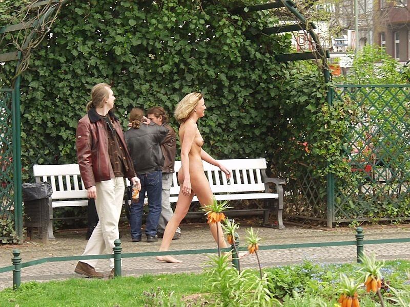 Free porn pics of Sandy nude in public 23 of 215 pics