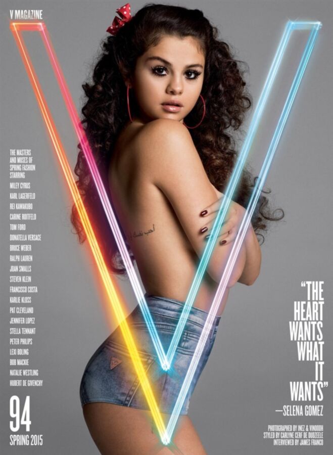 Free porn pics of Selena Gomez Covered Topless In V Magazine 1 of 5 pics