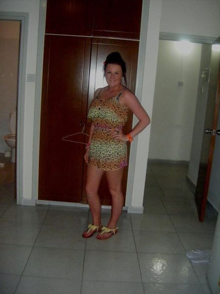 Free porn pics of dirty chav cunt on holiday  22 of 31 pics