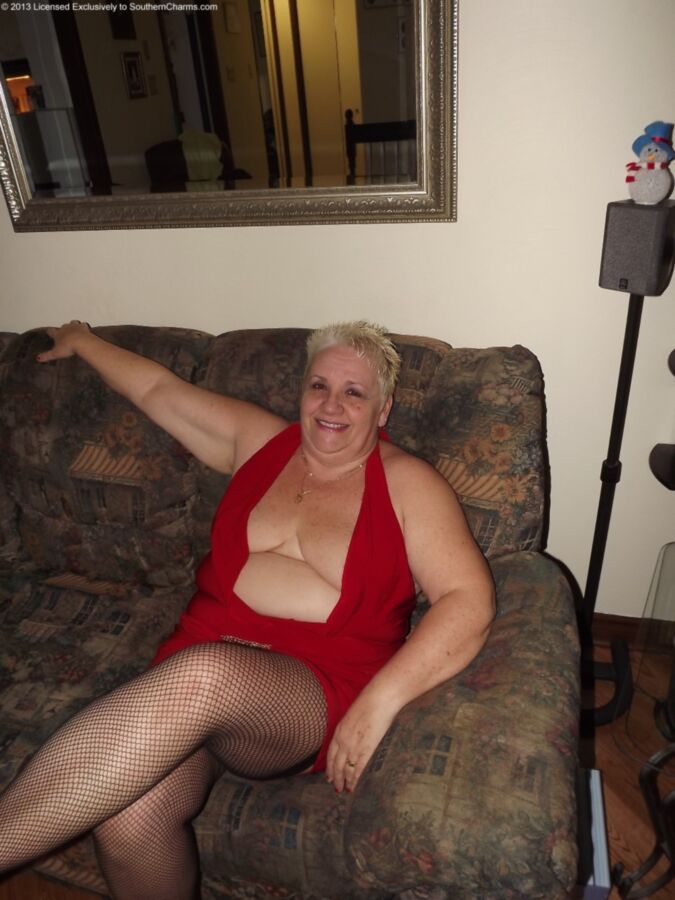 Free porn pics of Fat old Granny amateur 5 of 28 pics