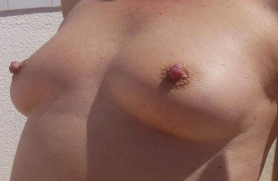 Free porn pics of Die Titten meiner Frau zum Benutzen für alle! 2 of 17 pics