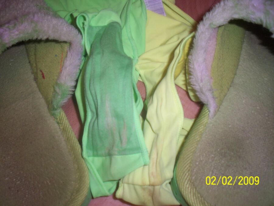 Free porn pics of smelly panties of my wife 3 of 7 pics