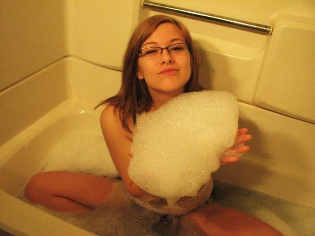 Free porn pics of Girls, Geeks, and Glasses 14 of 137 pics