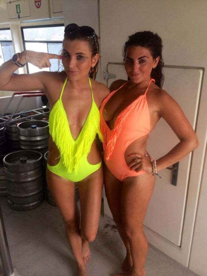 cute young blonde nudist nude black women sexual poses
