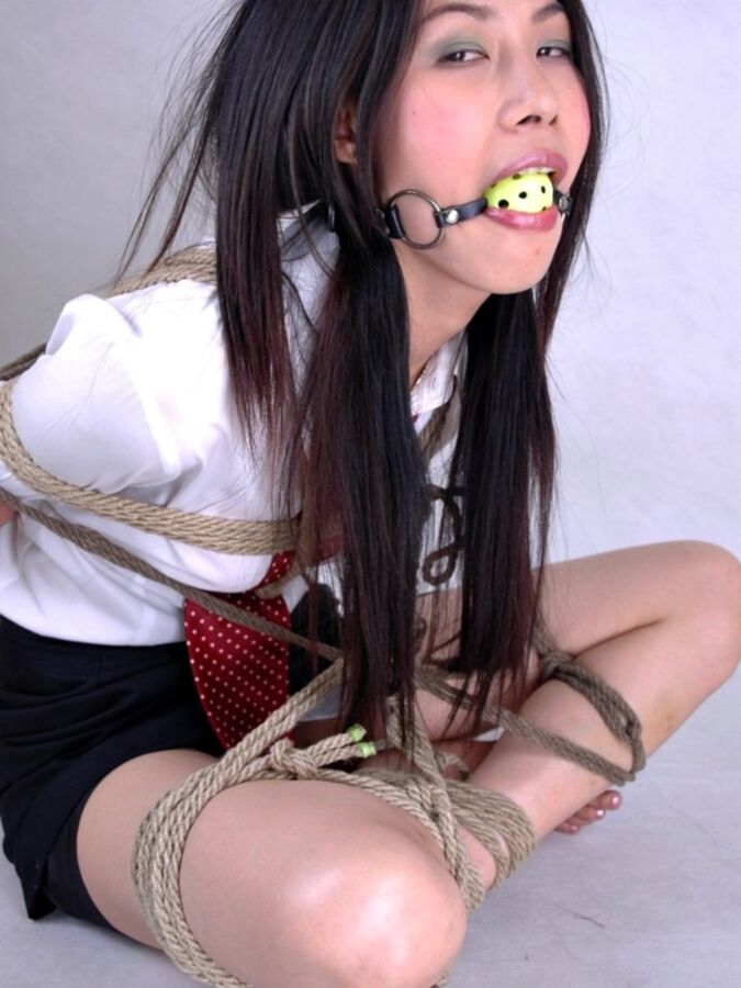 Free porn pics of Yixiao - Chinese Schoolgirl in Bondage 10 of 24 pics