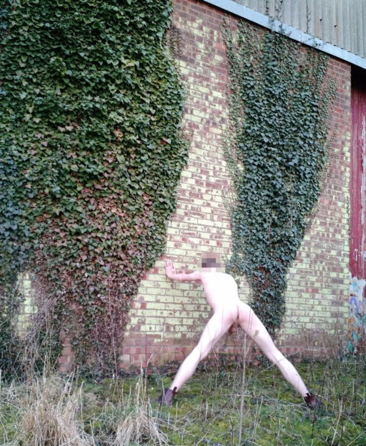 Free porn pics of Me naked by a barn in the countryside 7 of 21 pics