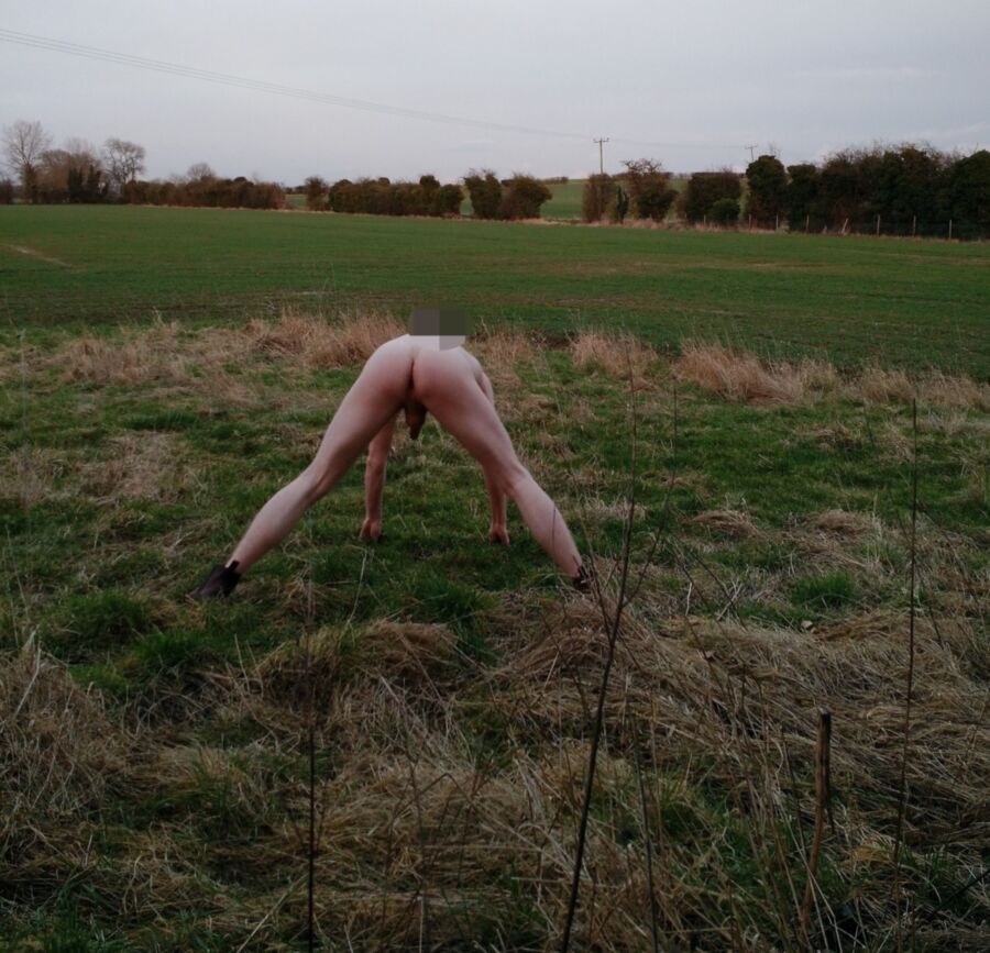 Free porn pics of Me naked by a barn in the countryside 21 of 21 pics