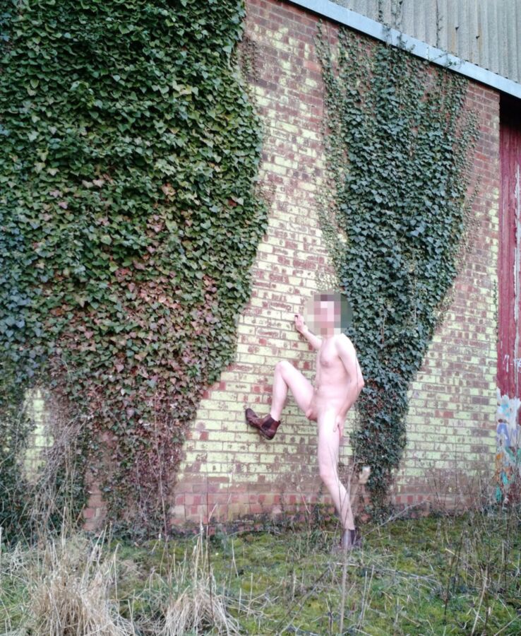 Free porn pics of Me naked by a barn in the countryside 8 of 21 pics