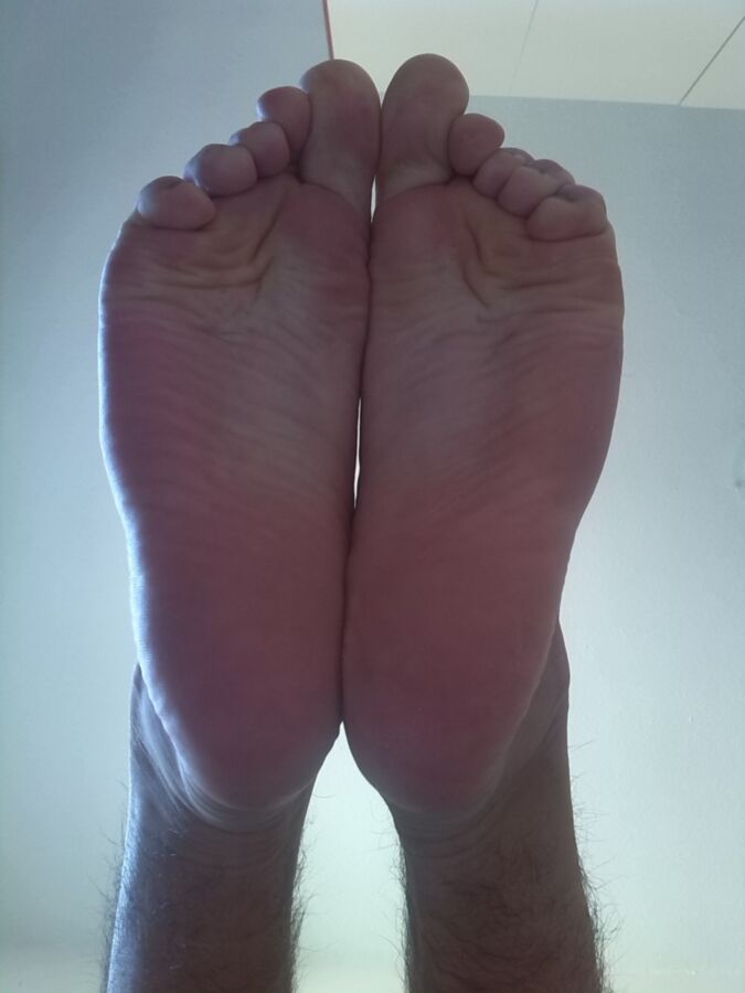 Free porn pics of My tender, soft, wrinkled soles 5 of 40 pics