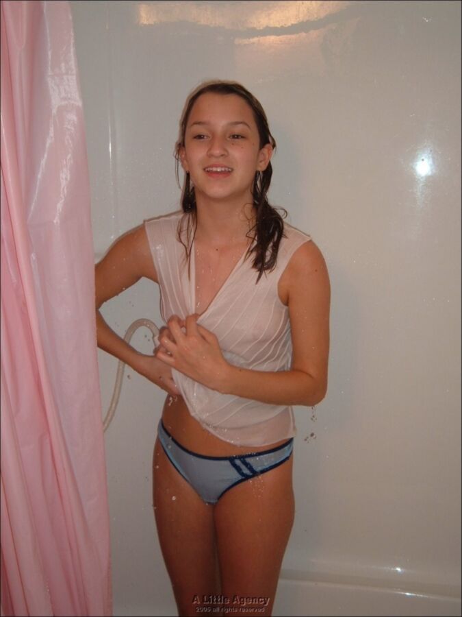 Free porn pics of Melissa very young sexy slutty in shower 24 of 83 pics