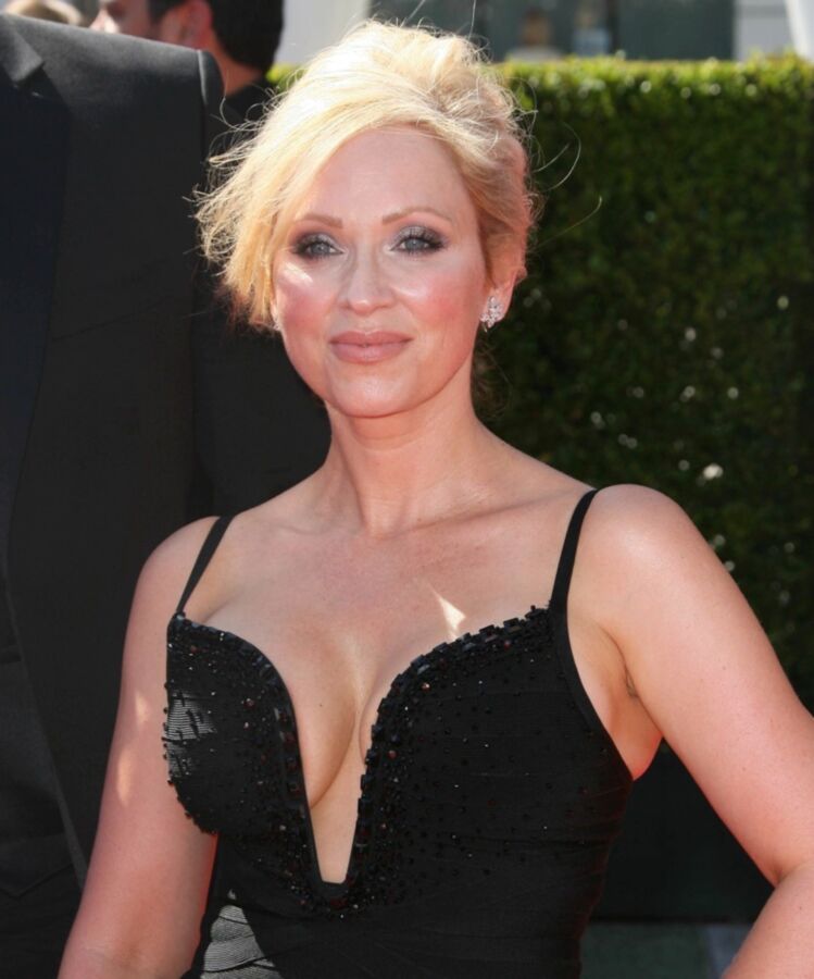 Free porn pics of Leigh Allyn Baker 1 of 7 pics