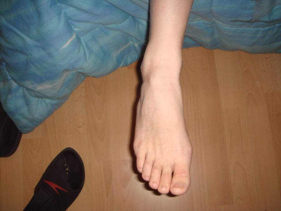 Free porn pics of the feets of my wife for people which loike that 16 of 19 pics