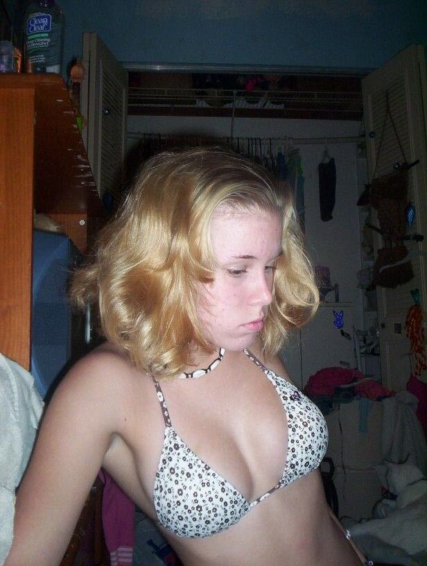 Free porn pics of nice amateur teen girl 17 of 274 pics