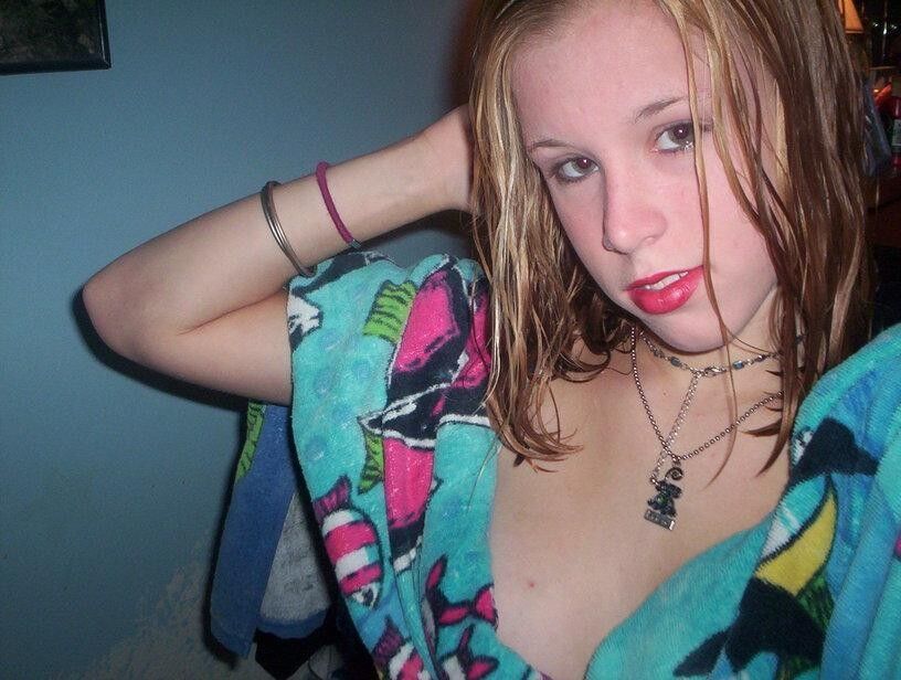 Free porn pics of nice amateur teen girl 8 of 274 pics