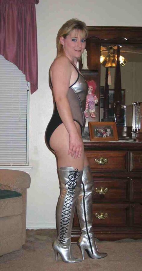 Free porn pics of Loving the Boots! 6 of 15 pics