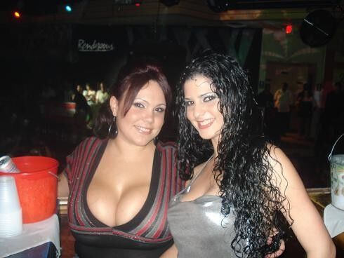 Free porn pics of Yendri Diaz(Latina with MEGA tits) 16 of 20 pics