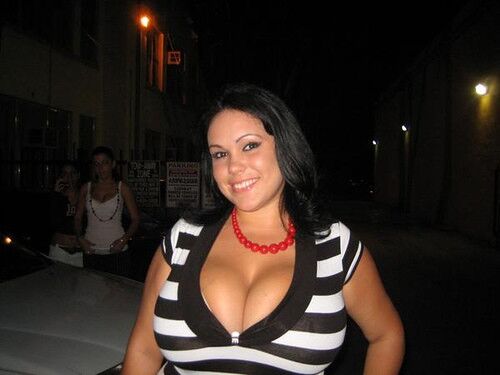 Free porn pics of Yendri Diaz(Latina with MEGA tits) 1 of 20 pics