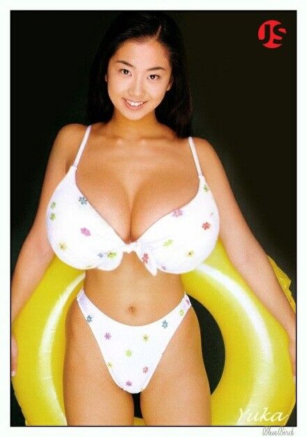 Free porn pics of Japanese girls with big boobs  4 of 31 pics