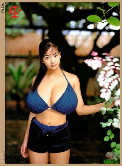 Free porn pics of Japanese girls with big boobs  3 of 31 pics