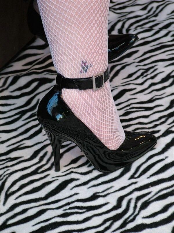 Free porn pics of Double Dee - Fishnet Fuck 7 of 39 pics