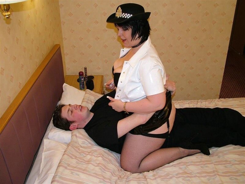 Free porn pics of Double Dee - Police Woman Fuck 7 of 40 pics